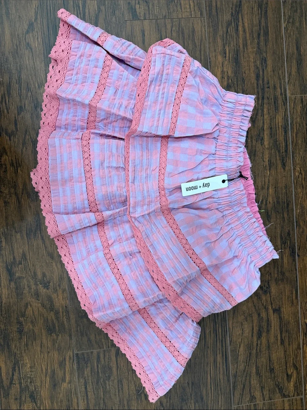 Eyelet Trim Pink Gingham Ruffle Skirt Set - Picture 3 of 4